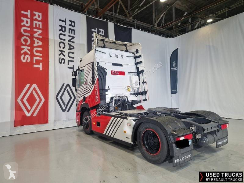 Tractor Renault