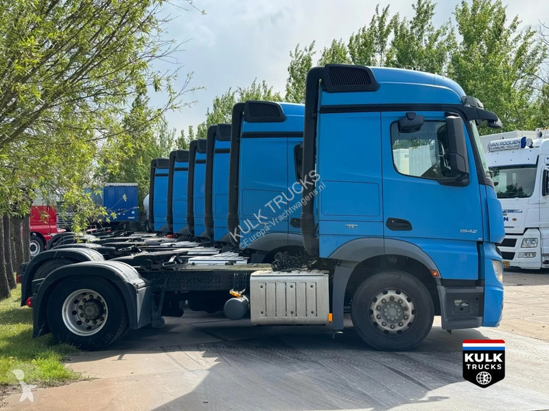 Trekker Mercedes ACTROS 1842 6x TRACTOR AVAIBLE