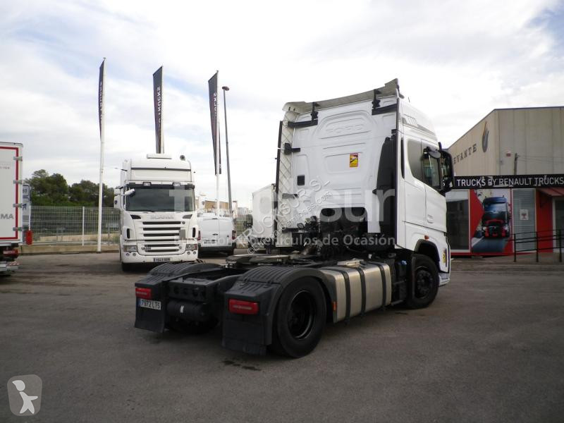 Traktor Ford F-MAX 500