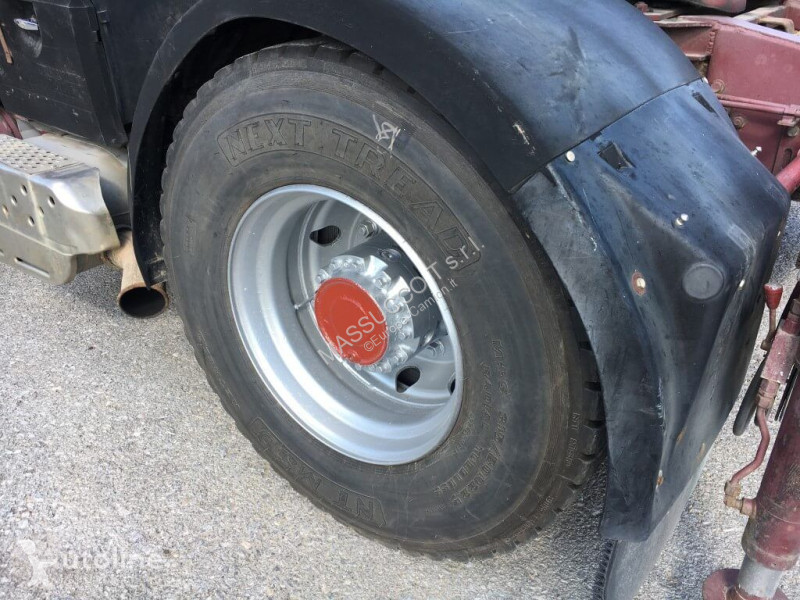 Traktor Renault 4X2