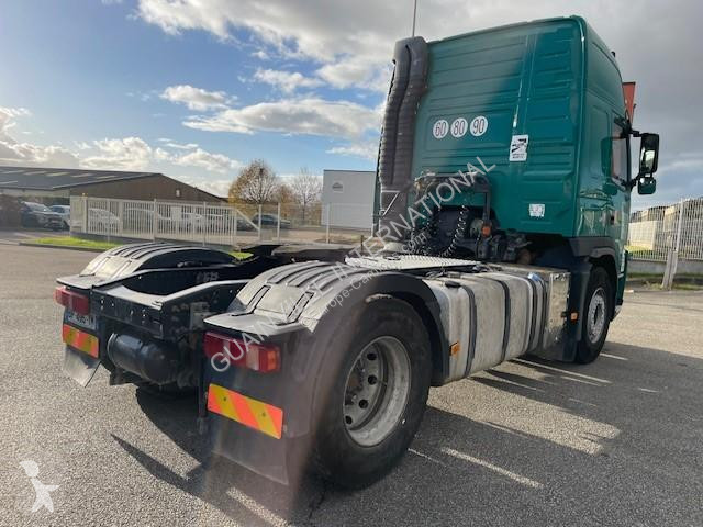 Tracteur Volvo 450