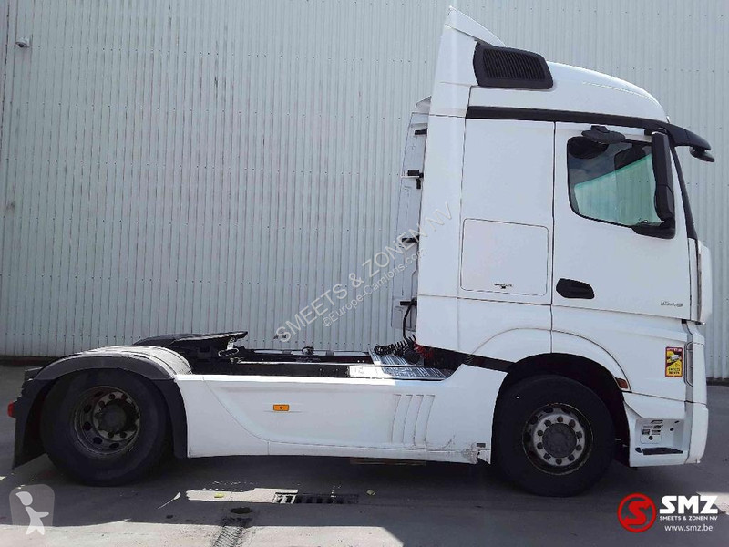 Trekker Mercedes 1845 StreamSpace 2m50