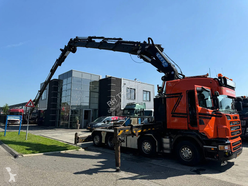 Traktor Scania R560 V8 8X2 + EFFER CRANE 1550...