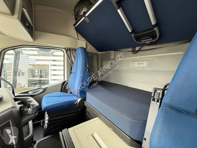 Traktor Volvo