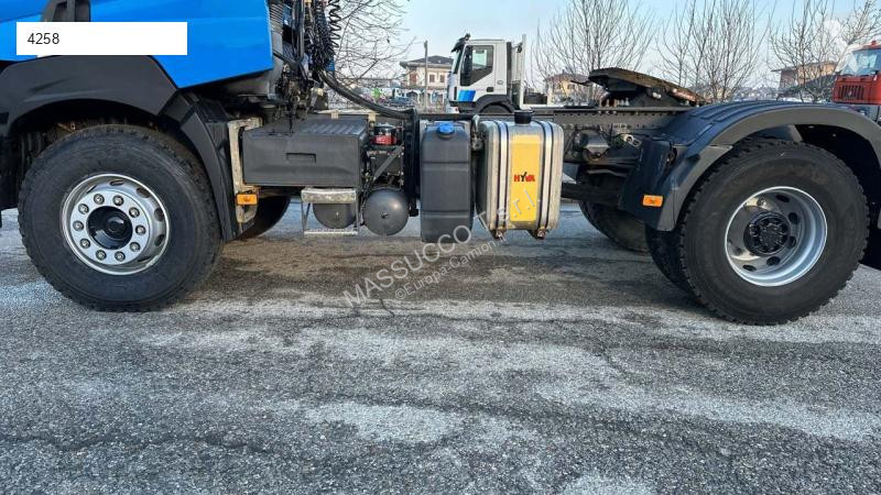 Traktor Renault K 460 4x2