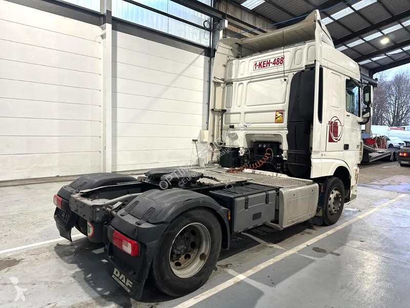 Trekker DAF SPACECAB / STANDAIRCO