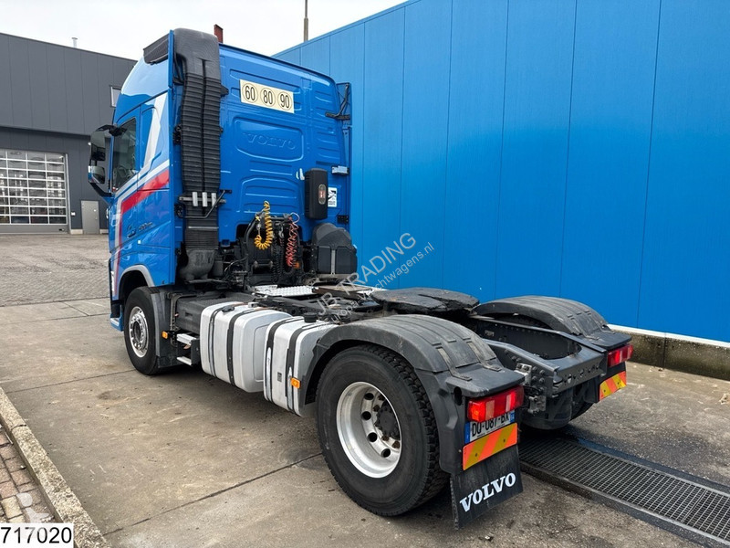 Tractor Volvo 500 EURO 6, Hydraulic