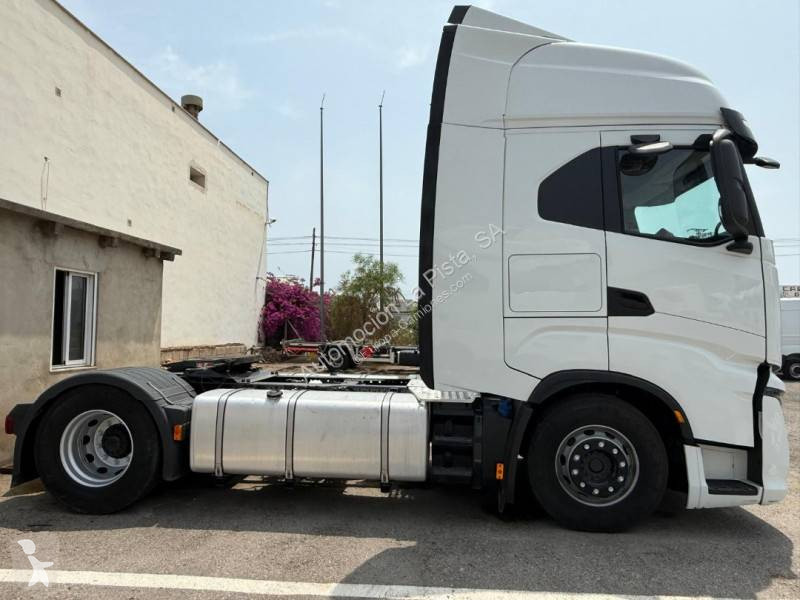 Tractor Iveco
