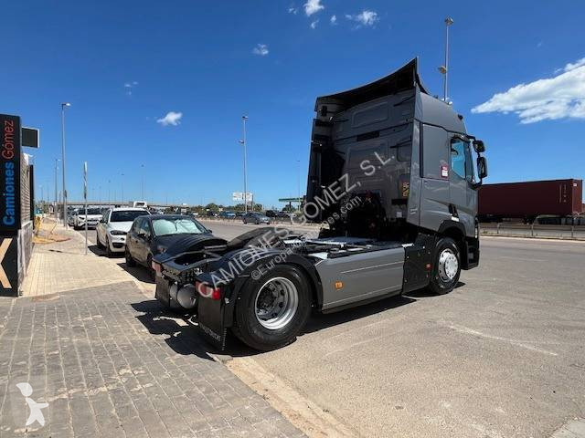 Traktor Renault