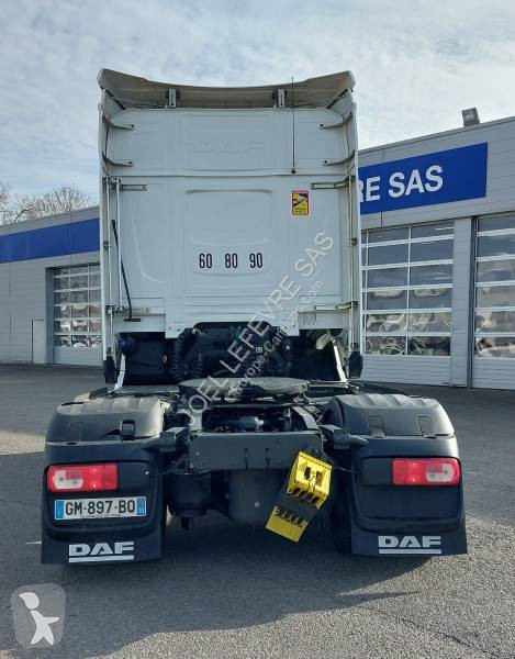 Cap tractor DAF