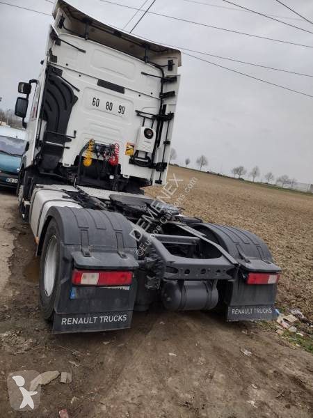 Cabeza tractora Renault