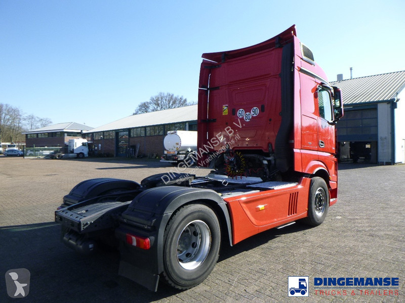 Traktor Mercedes 1845 4x2 Euro 6