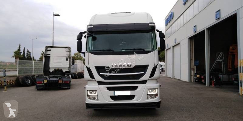 Tracteur Iveco