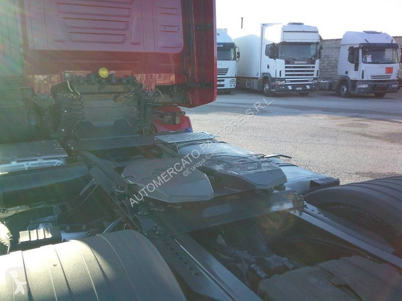 Traktor Iveco
