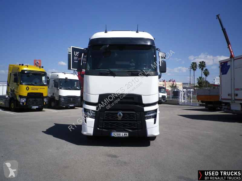 Traktor Renault