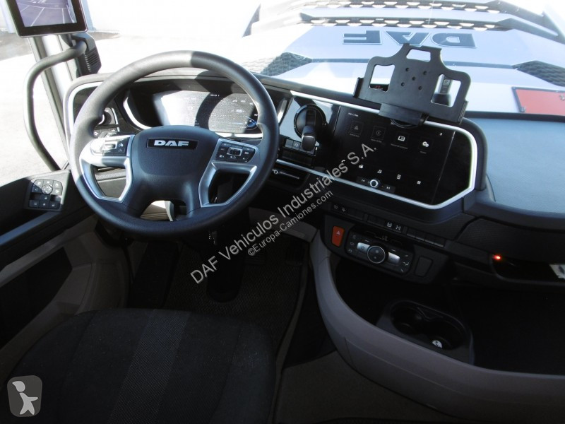 Traktor DAF 480 FT 4X2