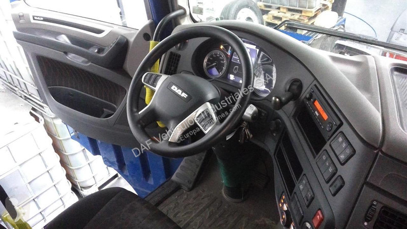 Traktor DAF 450 FT 4X2