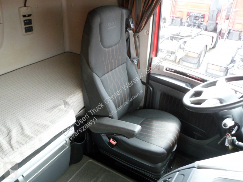Traktor DAF 480 FT LOW DECK 4X2