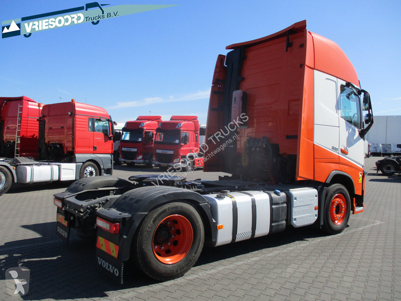 Tahač Volvo 500PK with Retarder