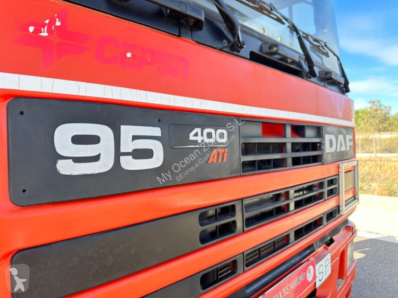 Traktor DAF 400