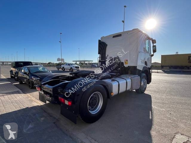Tracteur Renault