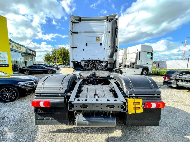 Traktor Mercedes 1845 | Leasing