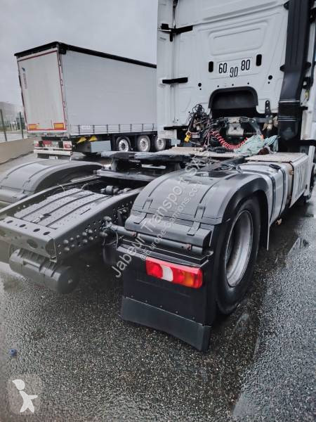 Traktor Mercedes