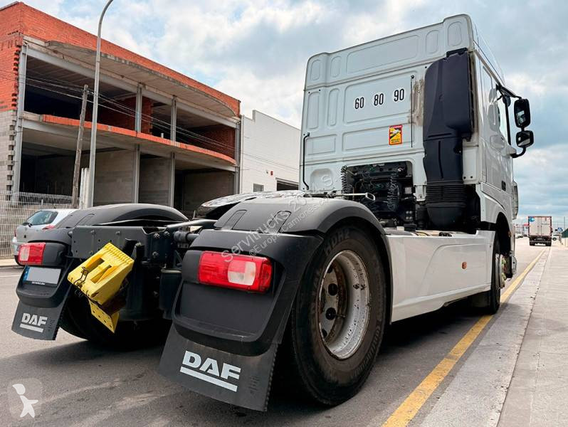 Traktor DAF