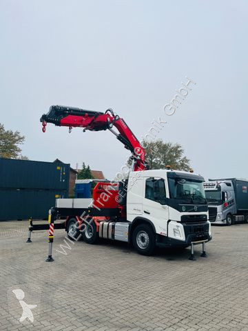 Tahač Volvo 540 6x2 mit Kran Fassi F545.2.28