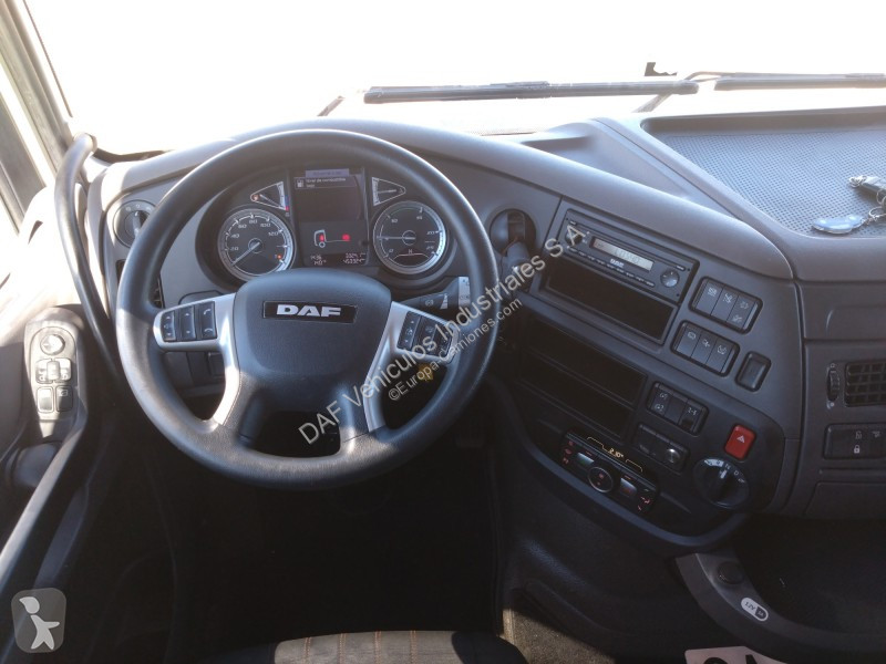 Trekker DAF 480 FT 4X2