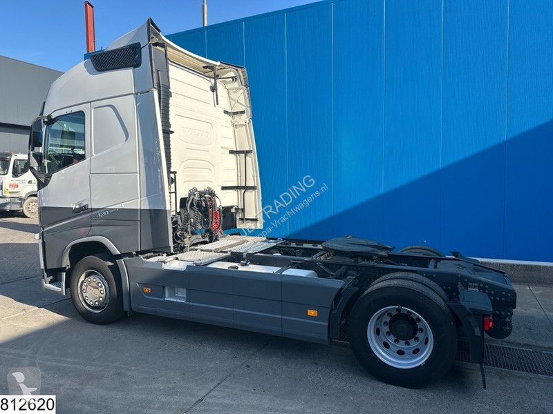 Traktor Volvo 420 EURO 6