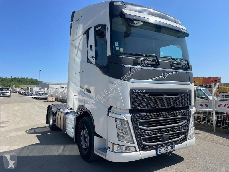 Traktor Volvo 500