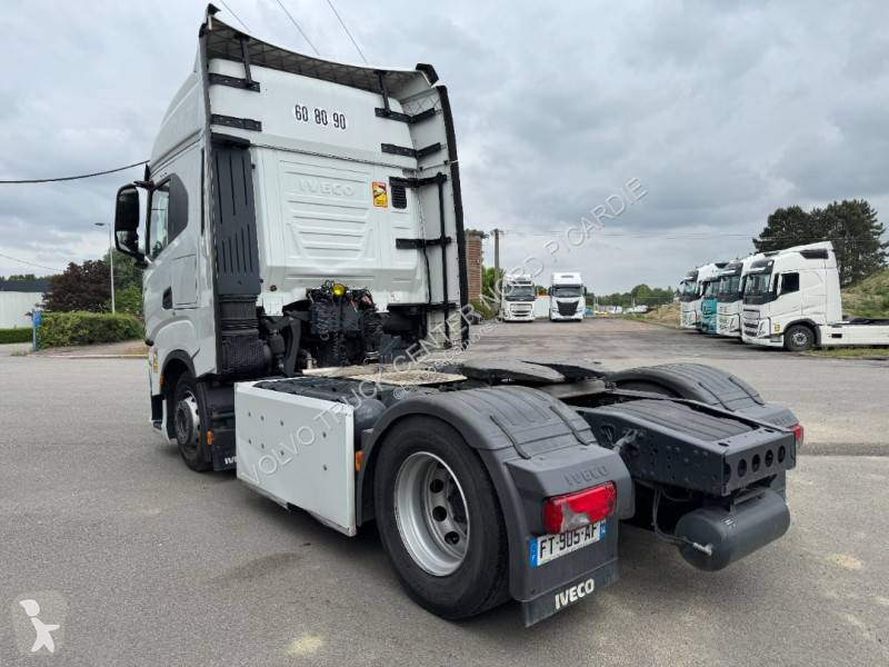 Tracteur Iveco