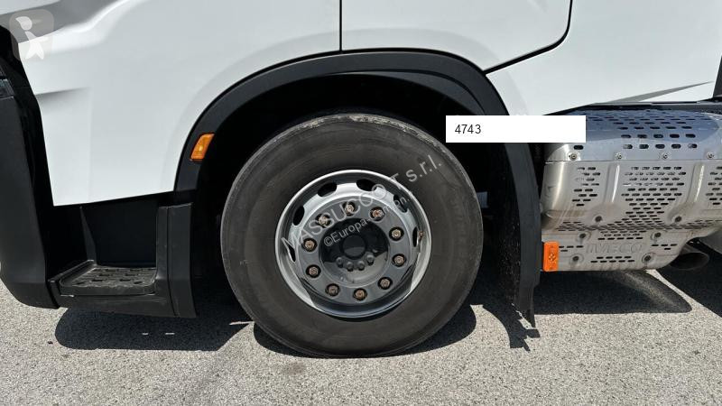 Traktor Iveco S-WAY 490 4x2
