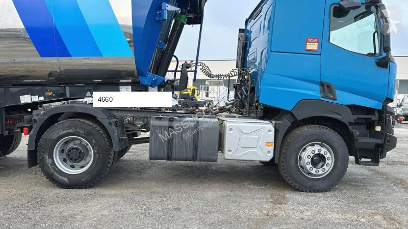 Traktor Renault T3SP38