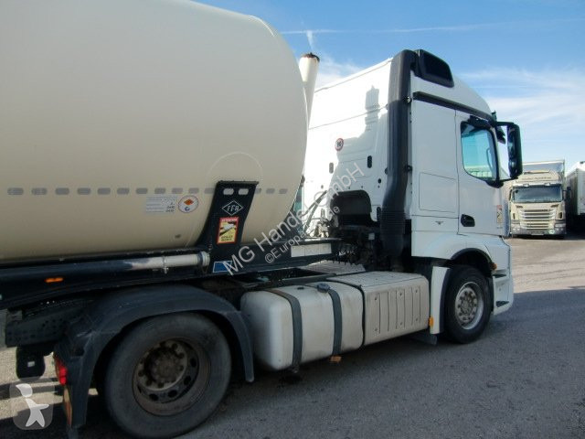 جرار Mercedes Actros 1845, MP4