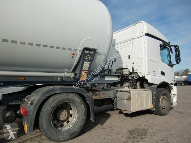 Traktor Mercedes Actros 1840, MP4