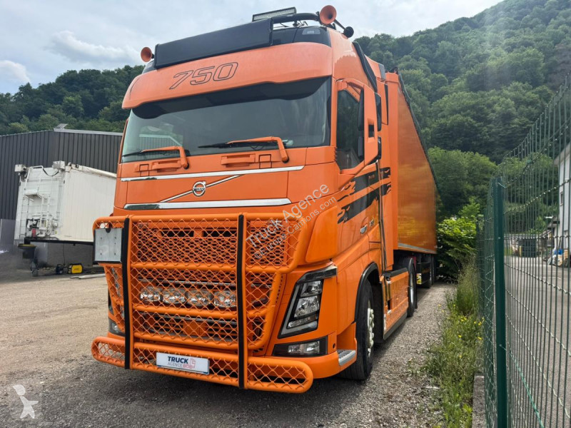 Traktor Volvo