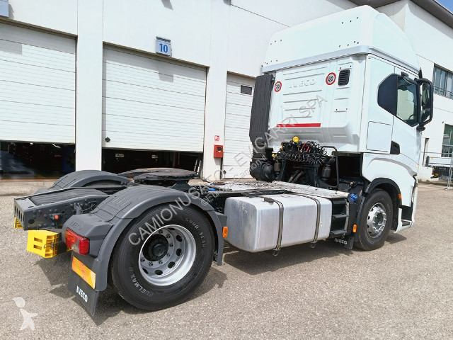 Traktor Iveco Stralis AS440S51T/P
