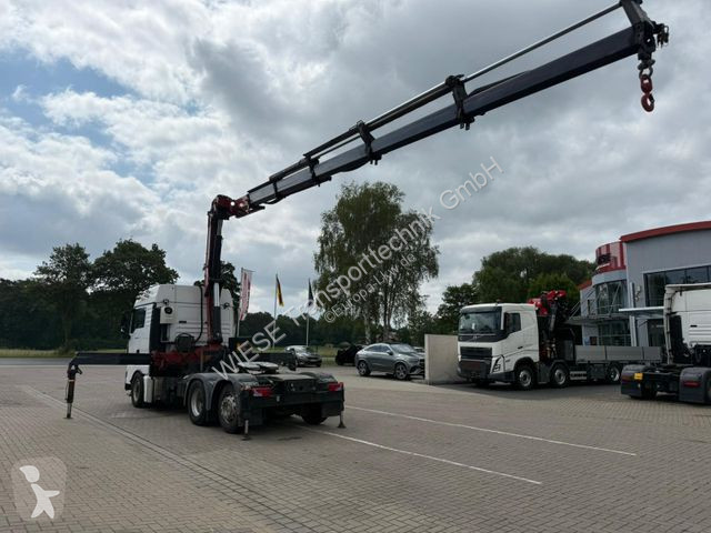 Tahač MAN TGX 6x2 mit HMF 3000-5 Kran TÜV NEU