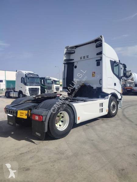 Tracteur Iveco