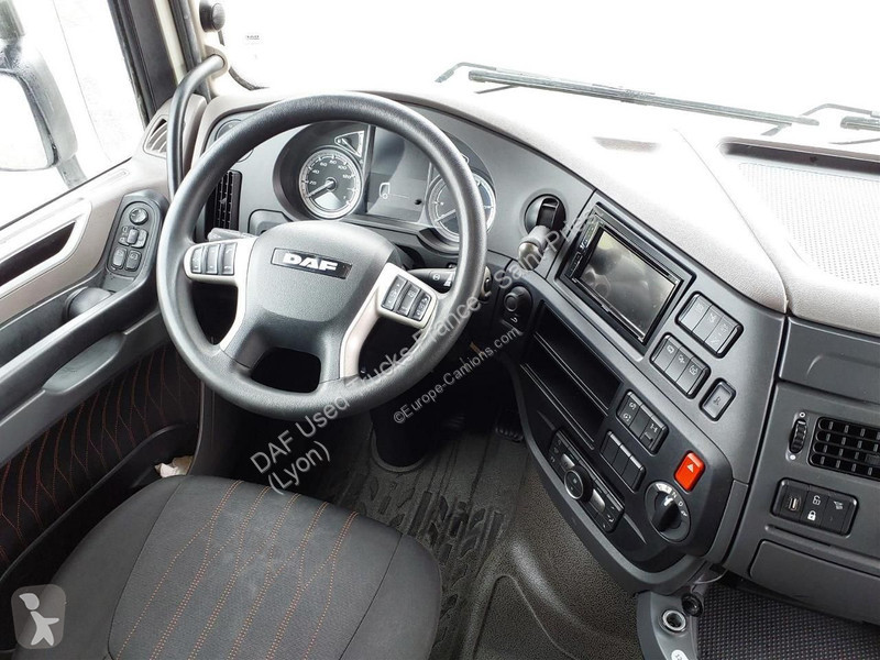 Traktor DAF 530 FT 4X2