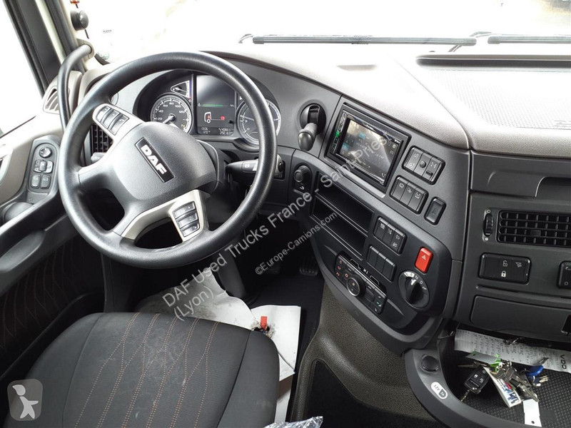Tahač DAF 530 FT 4X2