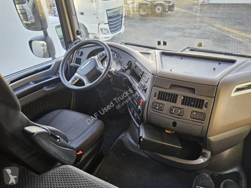 Tahač DAF 480 FT LOW DECK 4X2
