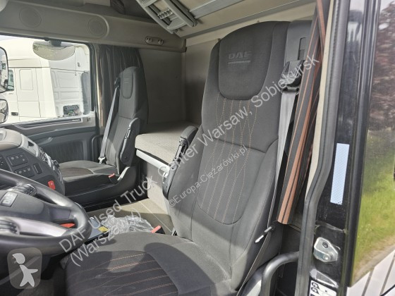 Tahač DAF 480 FT LOW DECK 4X2