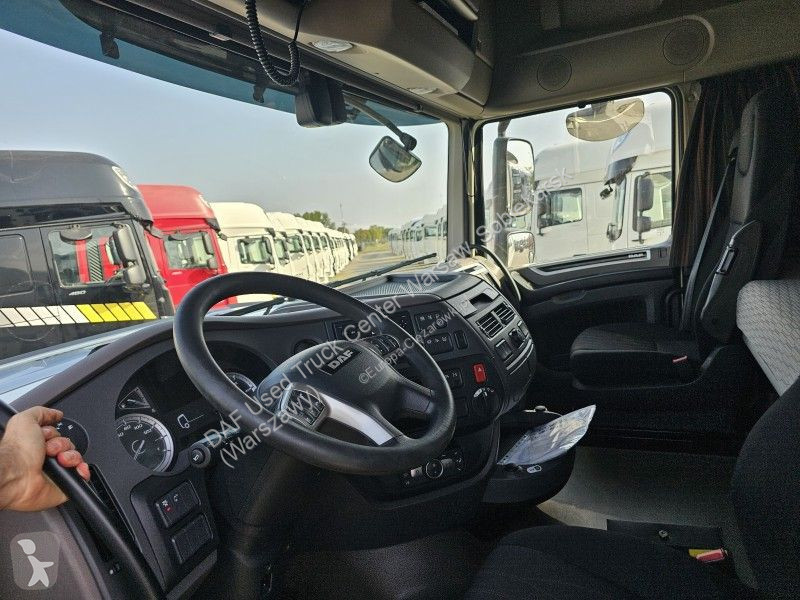Tahač DAF 480 FT LOW DECK 4X2