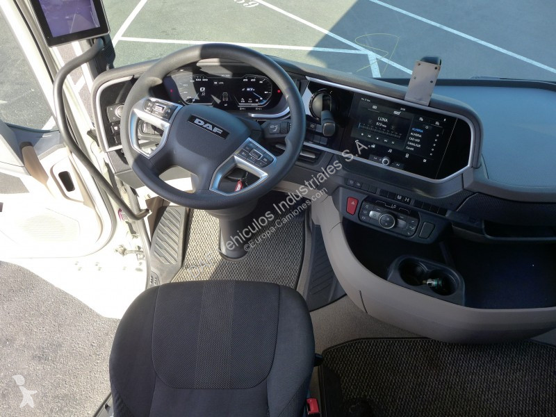 Traktor DAF 480 FT 4X2