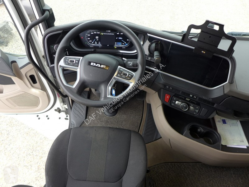 Traktor DAF 480 FT 4X2
