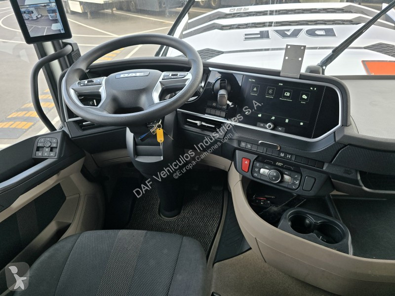 Traktor DAF 480 FT 4X2