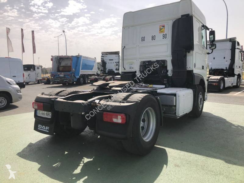 Traktor DAF